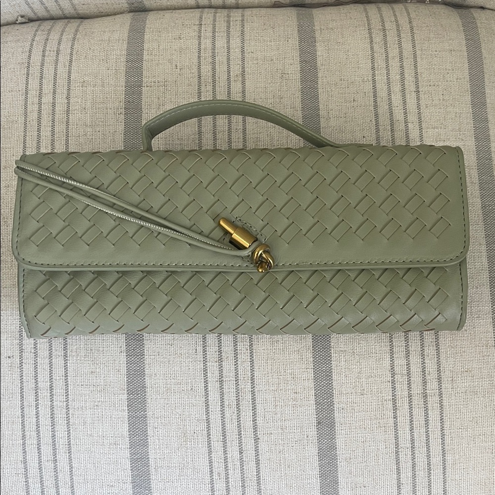 Elegant Green Woven Clutch